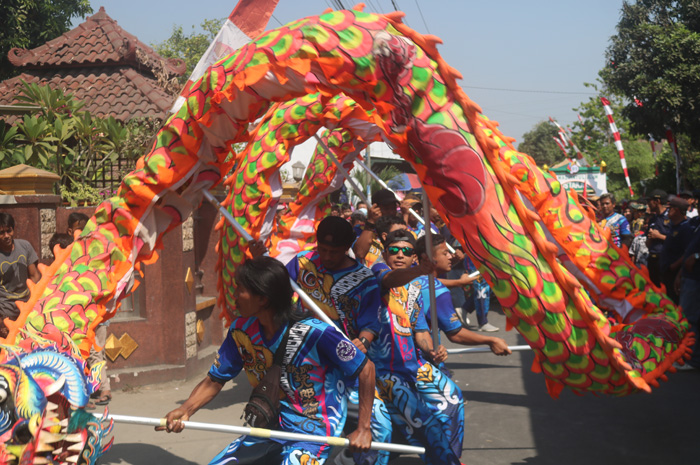 Salah satu penampilan peserta karnaval desa Mojokrapak