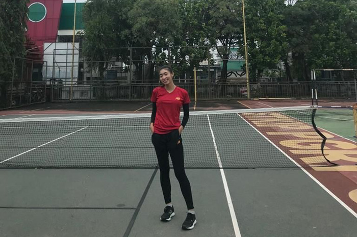 Tesa saat latihan di depan rumahnya, Jumat (29/9).