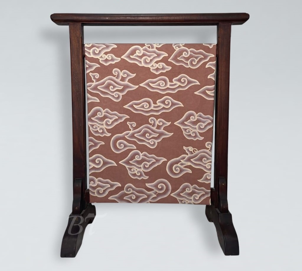 Batik Megamendung Dengan Warna Soft