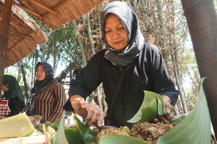Suasana Pasar Barongan di Dusun Sanan Timur, Desa Mojotrisno, Kecamatan Mojoagung, Jombang