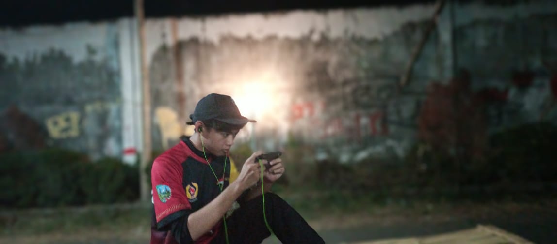 Syaifudin Zakaria, atlet e-sport Jombang saat sedang berlatih