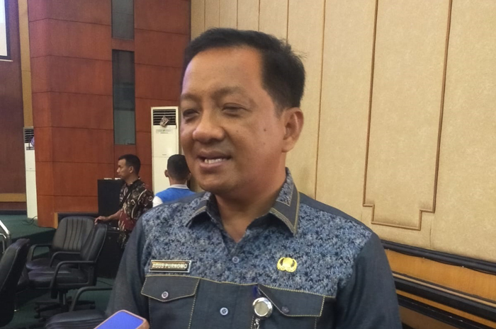 Sekdakab Jombang usai membacakan tanggapan atas PU Fraksi di Gedung DPRD Jombang mewakili Pj Bupati Jombang
