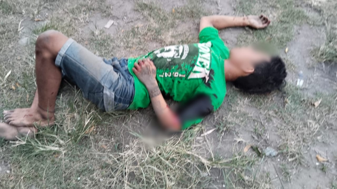 Kondisi anjal korban pembacokan saat ditemukan warga di Desa Sambongdukuh, Kecamatan Jombang