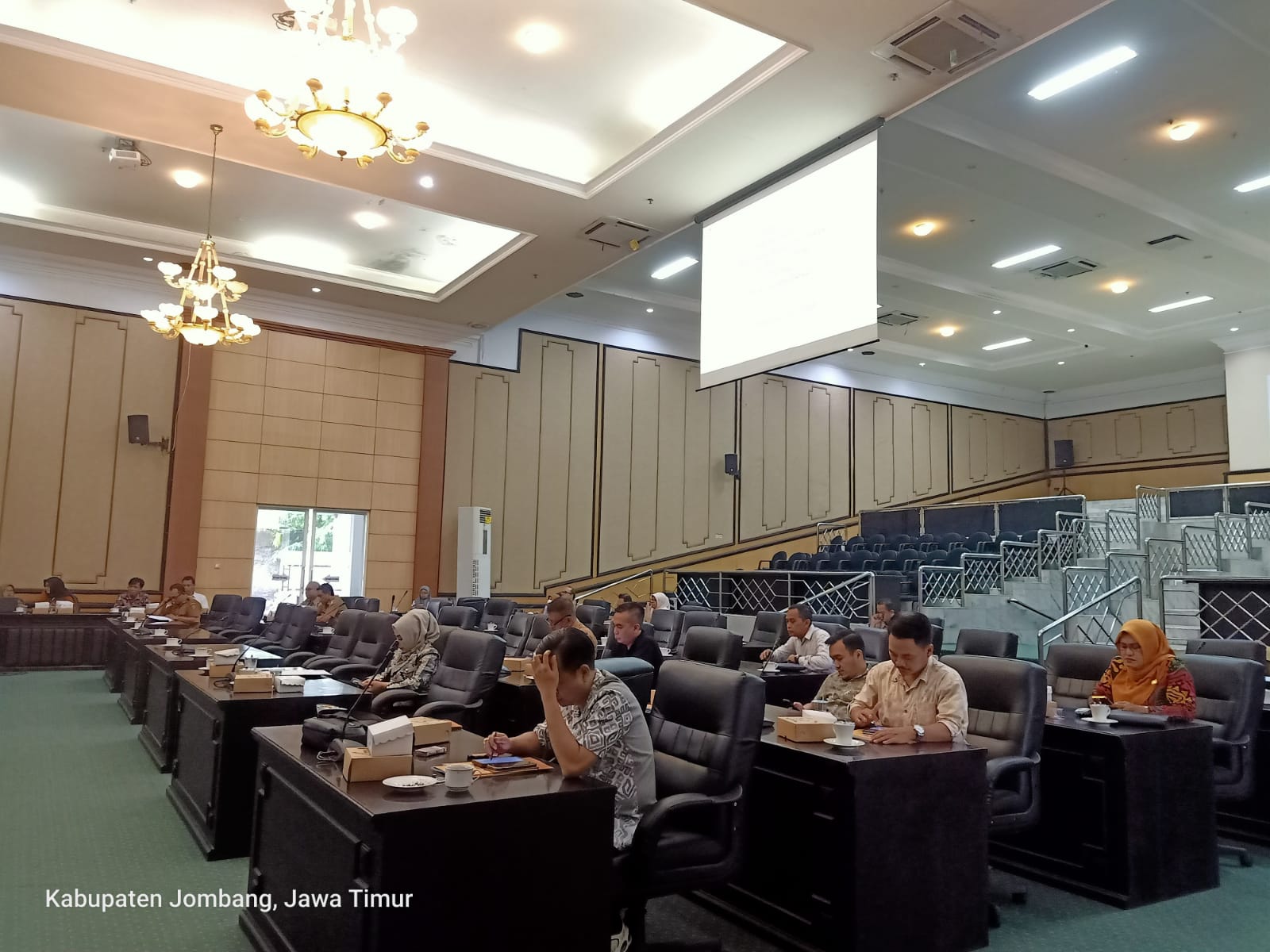 Proses pembahasan dua raperda yang digodok Bapemperda DPRD Jombang