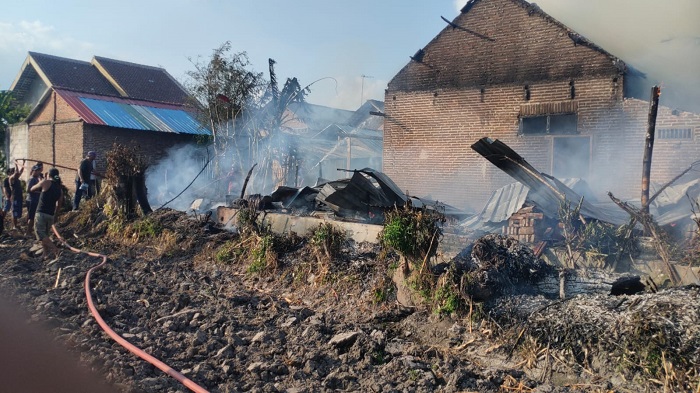 Kondisi rumah di Desa Pandanwangi, Kecamatan Diwek, Jombang yang ludes dusai kebakaran.