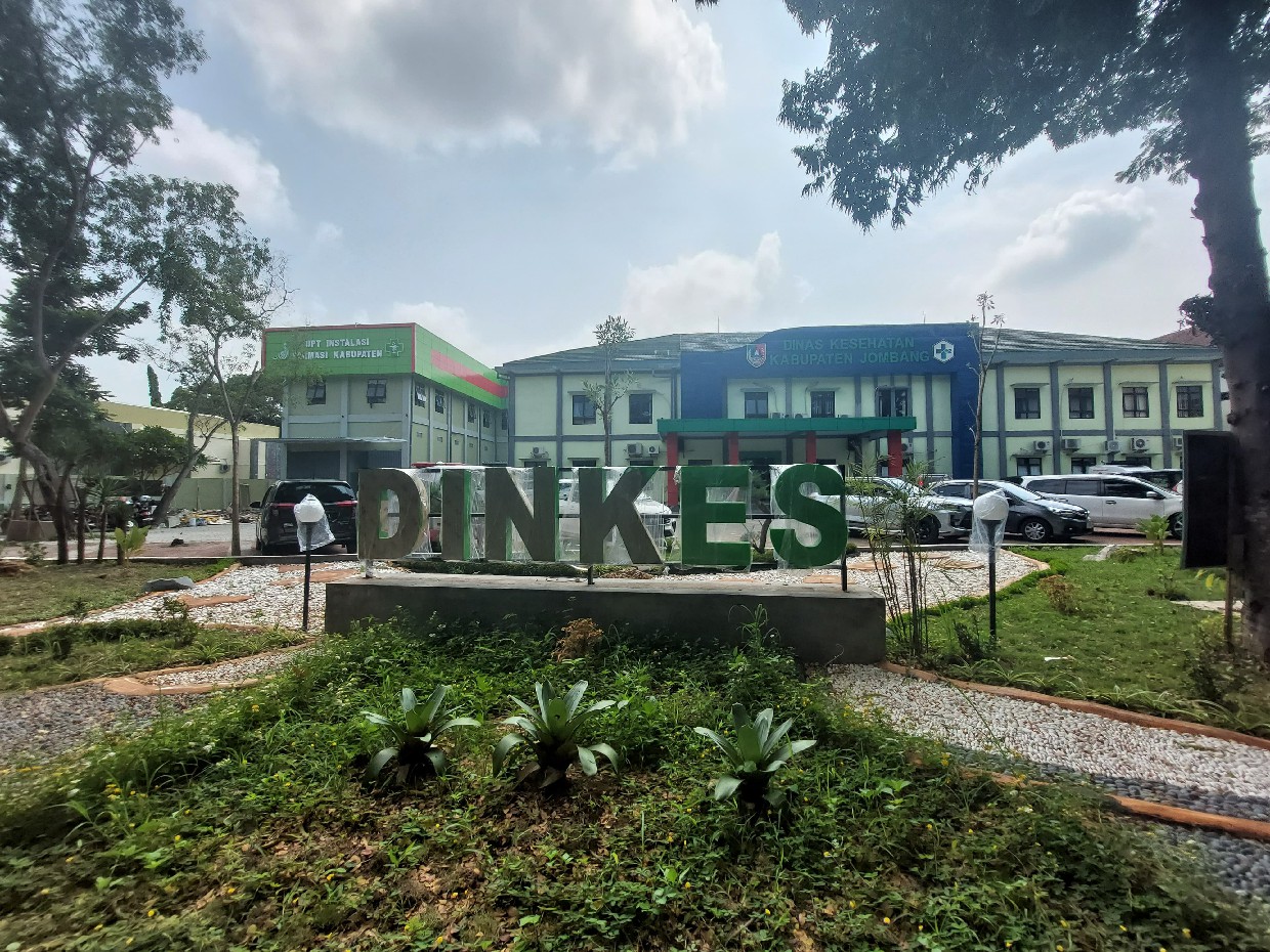 Lokasi bangunan IFK yang letaknya bersebelahan dengan Gedung Dinkes Jombang