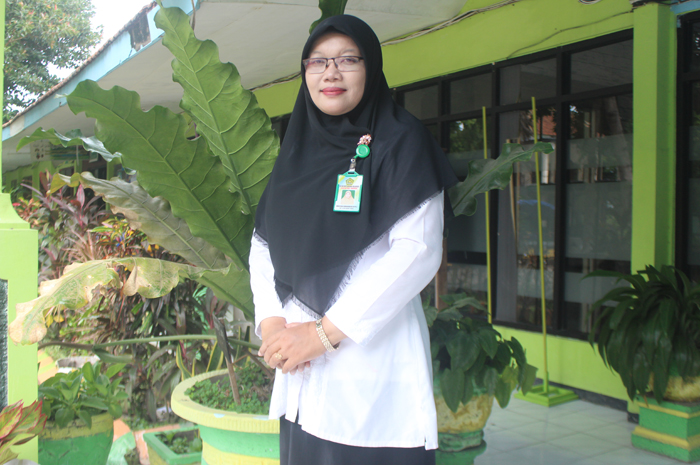 Wakil Kepala Madrasah Bidang Akademik MAN 6 Jombang Wadlihah Nawaningsih MPdI