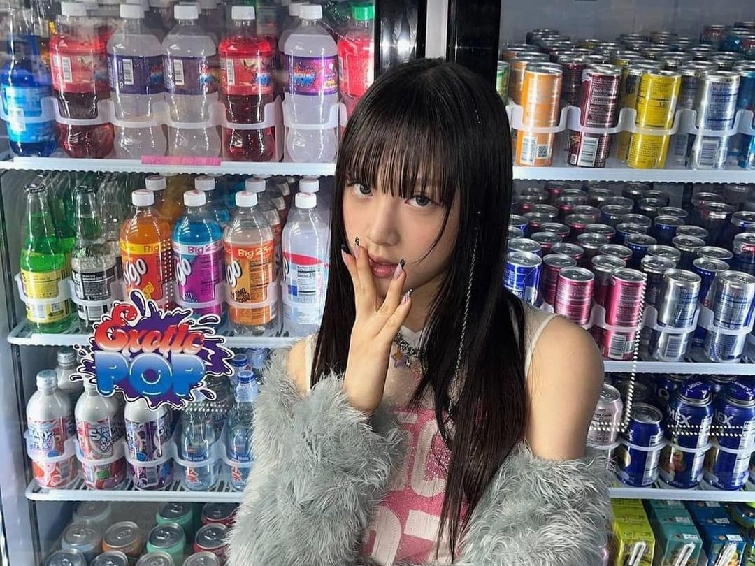 individual teaser photo Kim, gadis indonesia yang bergabung di Girl Band Korea