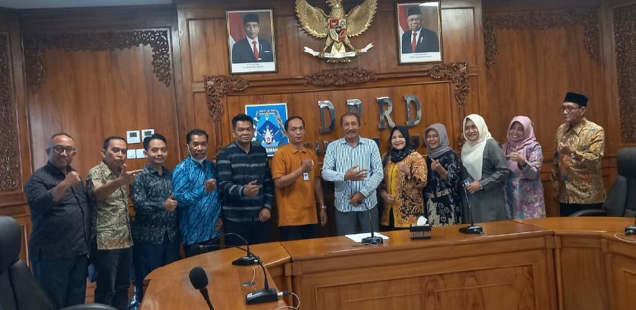 Komisi B DPRD Jombang melakukan kunjungan ke DPRD Sleman, DIY