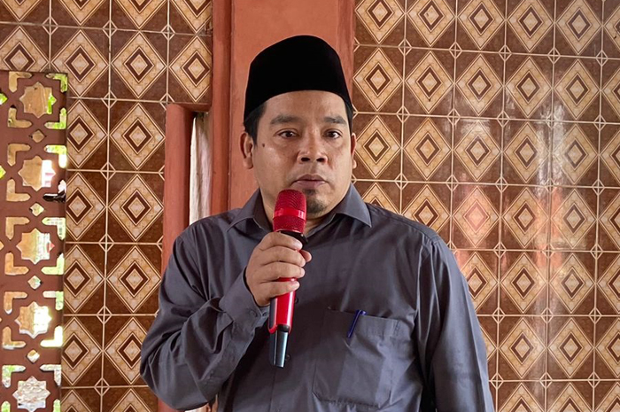 Wakil Rektor Unipdu Bidang Akademik dan Kemahasiswaan, Dr Mujianto Solichin, saat menyampaikan sambutan pada kajian Ramadan di Islamic Center Unipdu, Rabu (3/4).