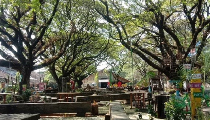 Tama trembesi di Madiun yang bisa jadi pilihan wisata