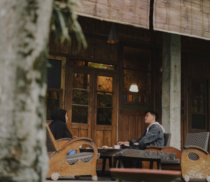 cafe kopi de desa di Pacet Mojokerto