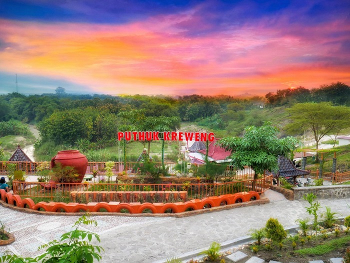 Wisata Puthuk kreweng di Bojonegoro