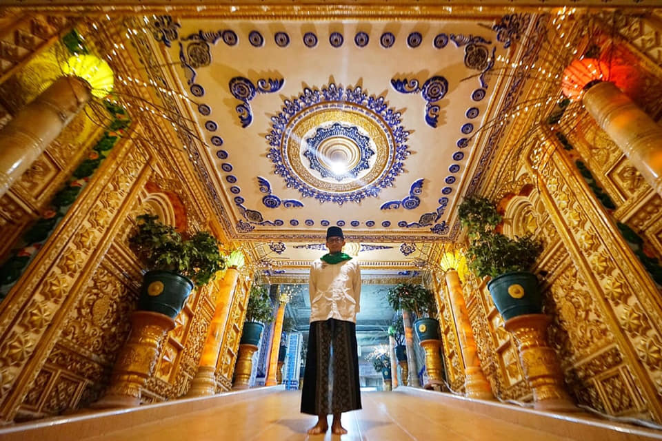 Kemegahan Masjid Tiban Turen Malang