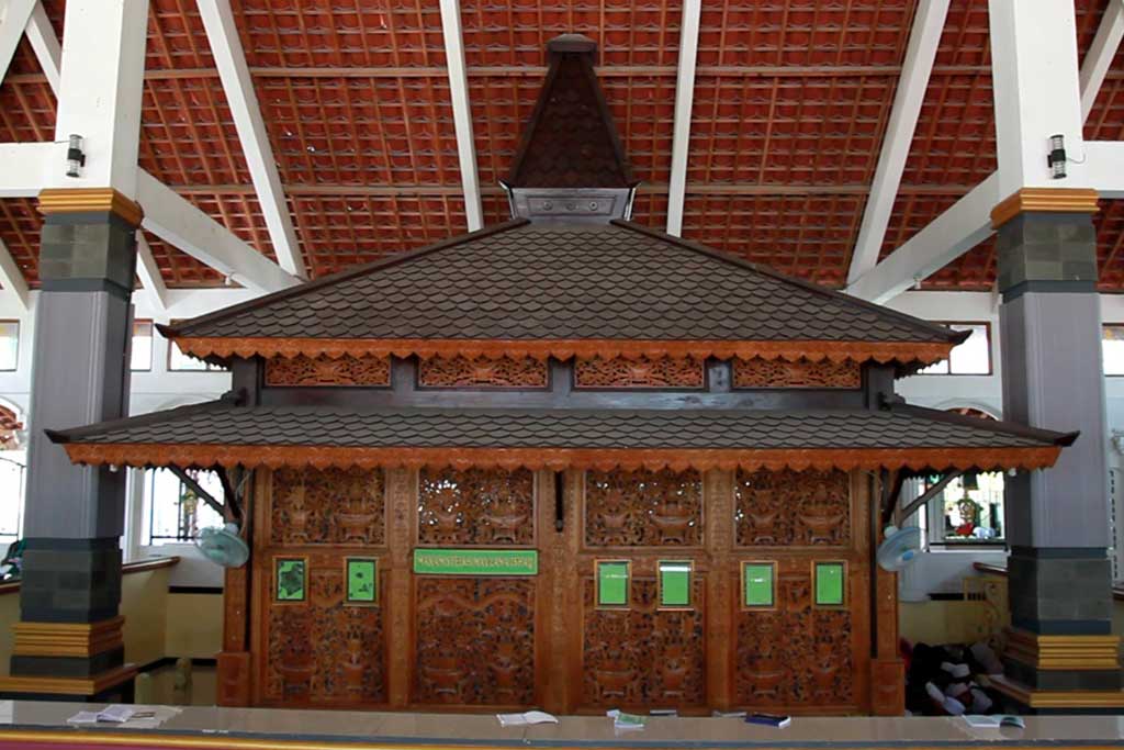 Makam Syekh Maulana Ishaq, salah satu Wisata Religi di Lamongan