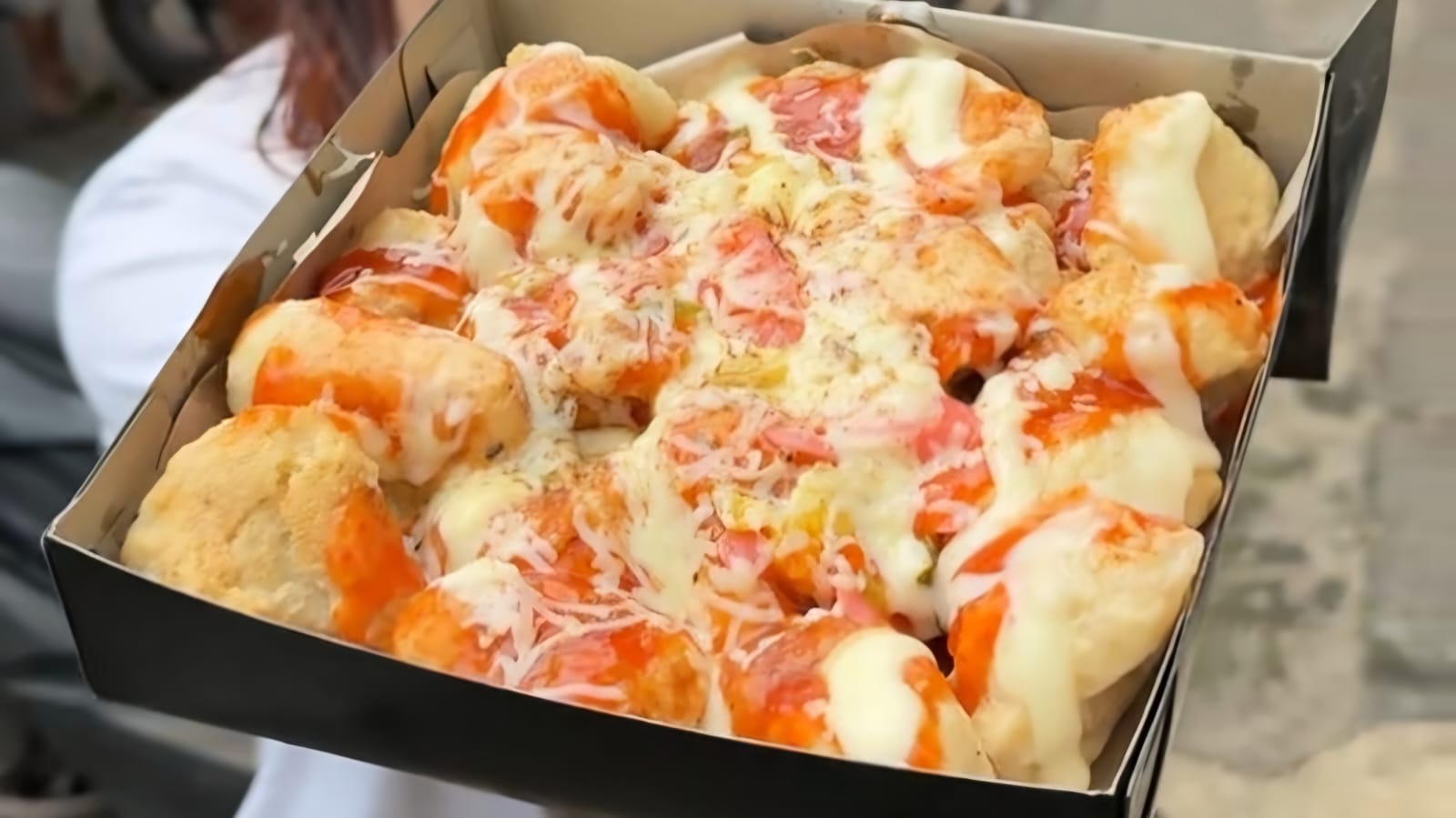 bacimut, salah satu kuliner viral dan unik dari Bandung