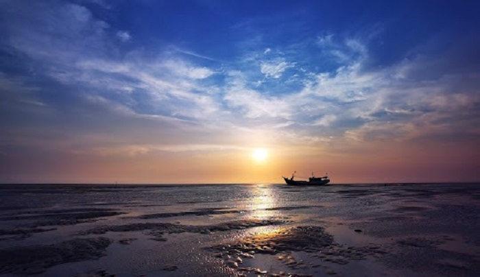 Pantai lampu satu, salah satu wisata andalan Merauke