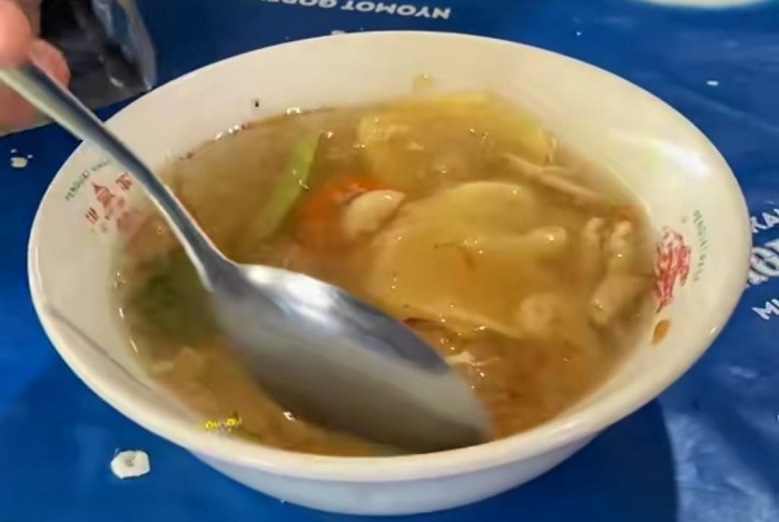 Sop manten Mbah Atmo, kuliner legendaris asal Klaten