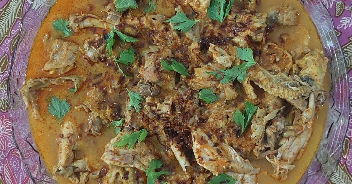 Ayam Kampung Kare Pedas, kuliner khas Lumajang