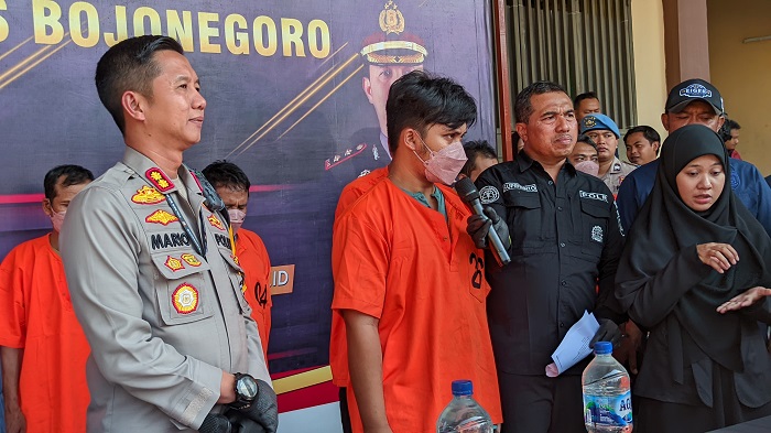 Rosid, 30, warga Tembelang, Jombang yang dibekuk Satreskrim Polres Beojonegoro karena mencuri sapi