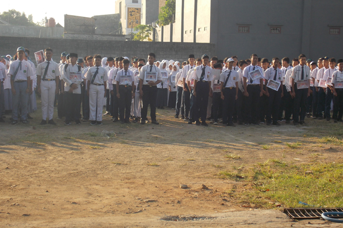 Siswa MAN 8 Jombang antusias mengikuti kegiatan Matsama.
