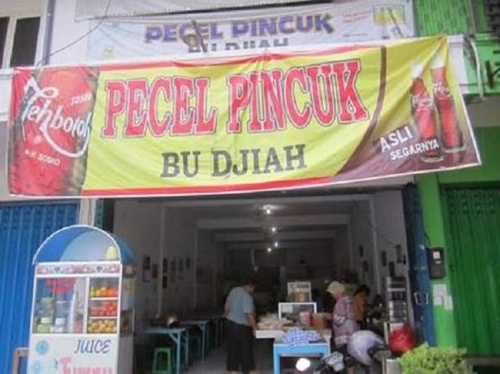 Warung pecel Bu Djiah, salah satu destinasi kuliner khas di Jombang