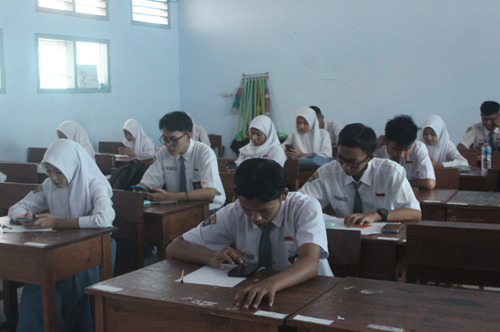 ILUSTRASI: Kegiatan belajar di SMAN 3 Jombang. SMAN 3 Jombang menjadi salah satu sekolah penerima BOS Kinerja kategori kemajuan terbaik.