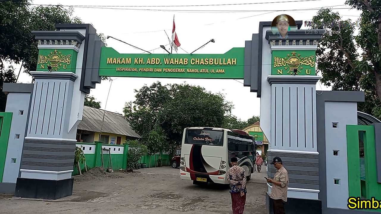 Kompleks makam KH Wahab Hasbullah di Tambakberas