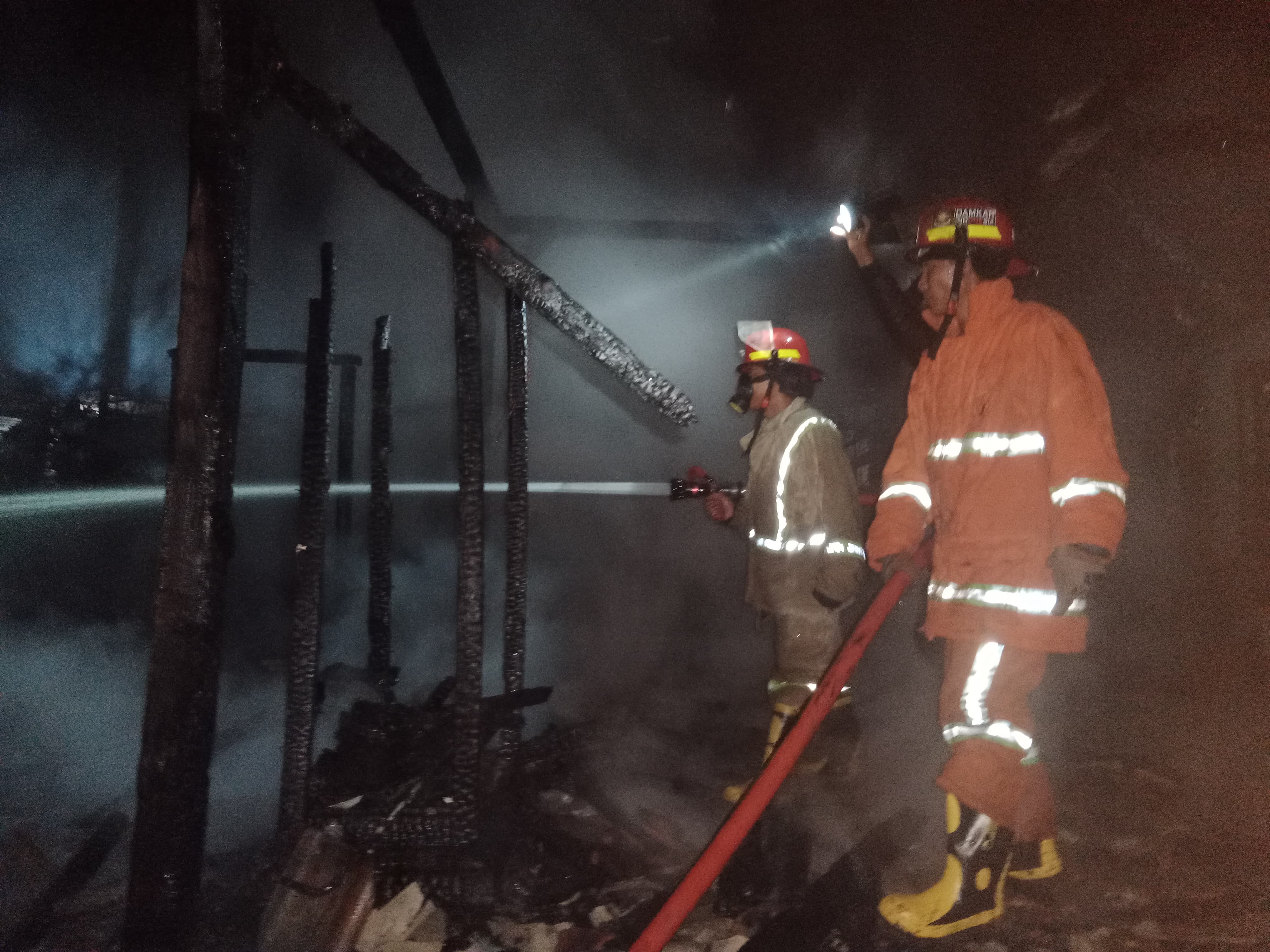 Rumah di Kabuh, Jombang ludes kebakaran