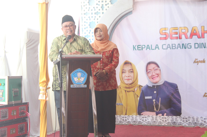 Sulikan, manta Kepala SMKN Gudo Jombang yang masuk masa pensiun