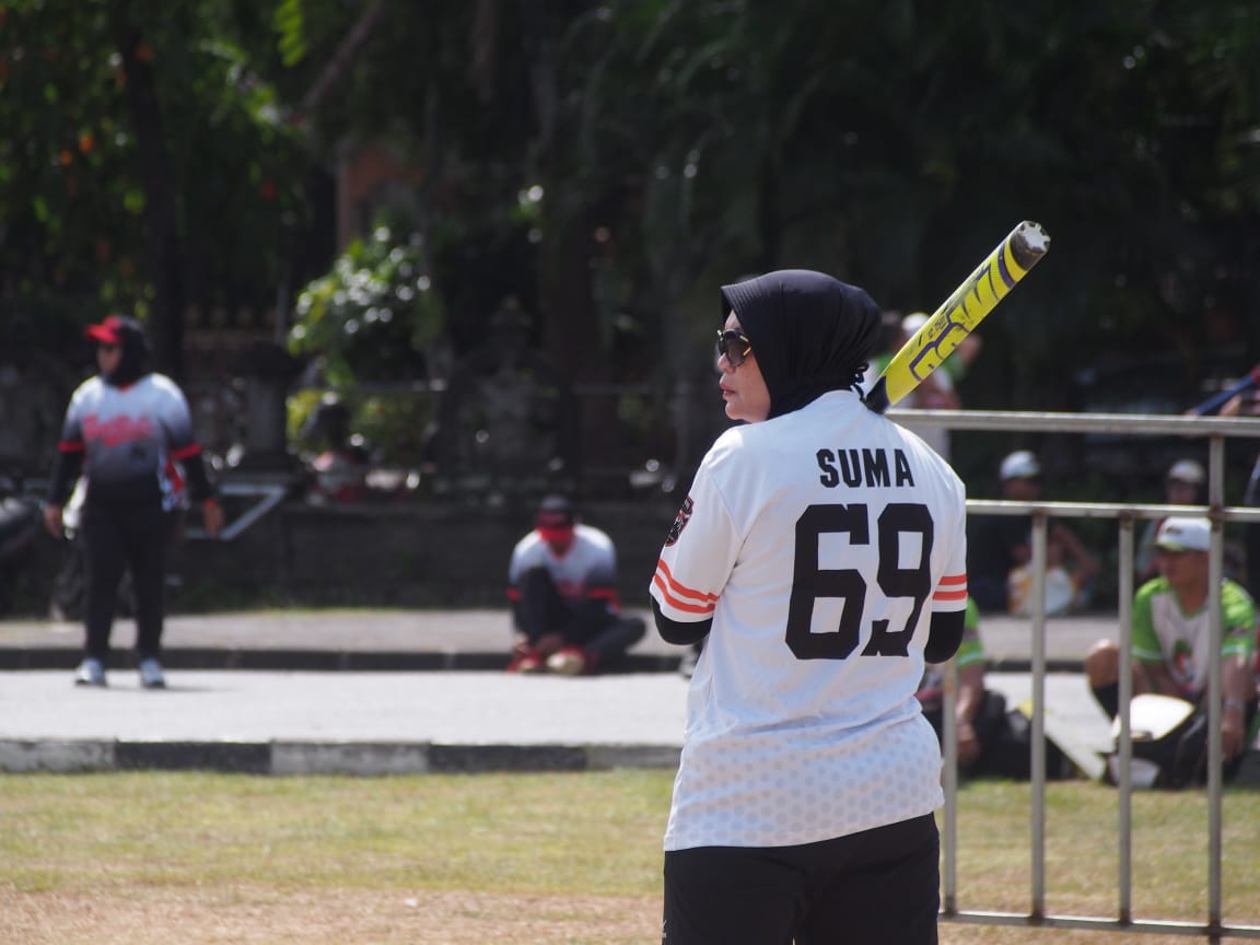 Sunarsih, Atlet Softball wanita SEA Games  asal Jombang yang Kini Jadi Guru