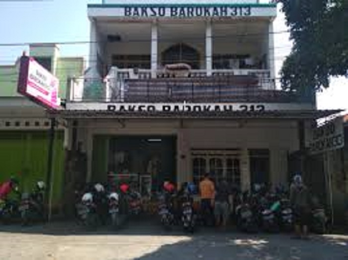 bakso barokah 313, salah satu kuliner legendaris di Kediri