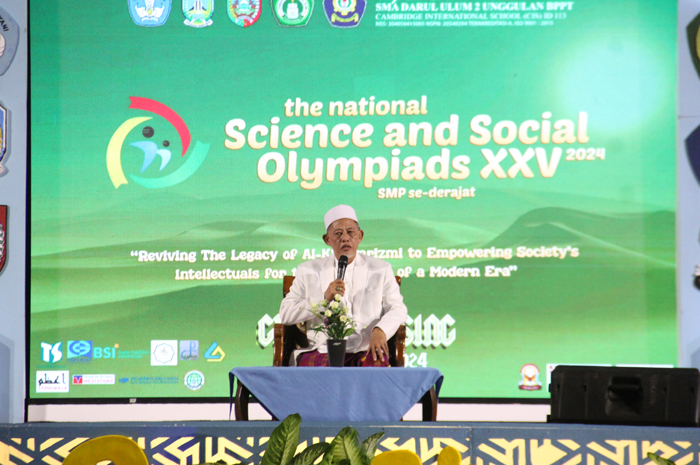 2.	KH Cholil Dahlan, Bendahara Umum MPPDU  menyampaikan apresiasinya pada SSO XXV yang digelar SMA Darul Ulum 2 Jombang