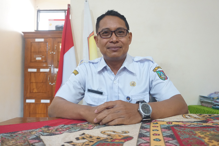 Kepala SMPN 2 Ploso, Winarko MPd