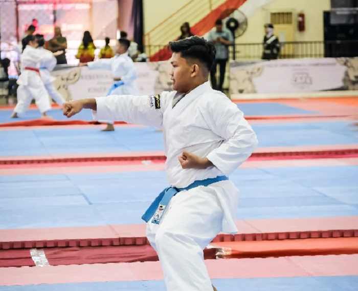 Aseldat Jala Badra Trimianto, karateka cilik Jombang dengan koleksi ratusan medali