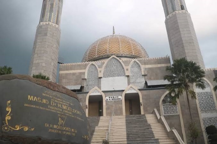 Masjid Moeldoko, salah satu spot foto hits di Jombang