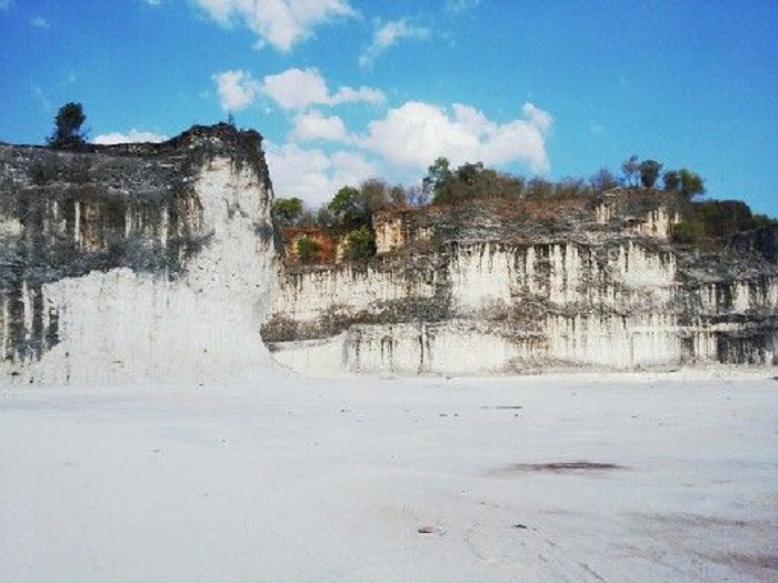 Wisata bukit Jaddih di Madura