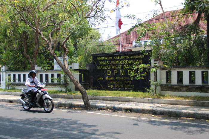 Kantor DPMD Jombang di Jl Bupati R Soedirman
