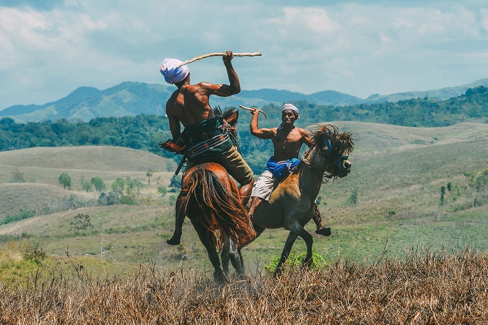 Tradisi Pasola di Sumba Barat