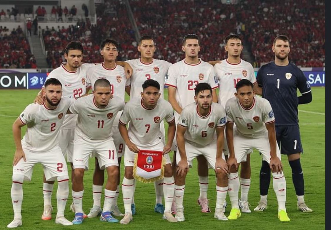 Skuad Timnas Indonesia saat mnenghadapi bahrain dan terpaksa bermain imbang
