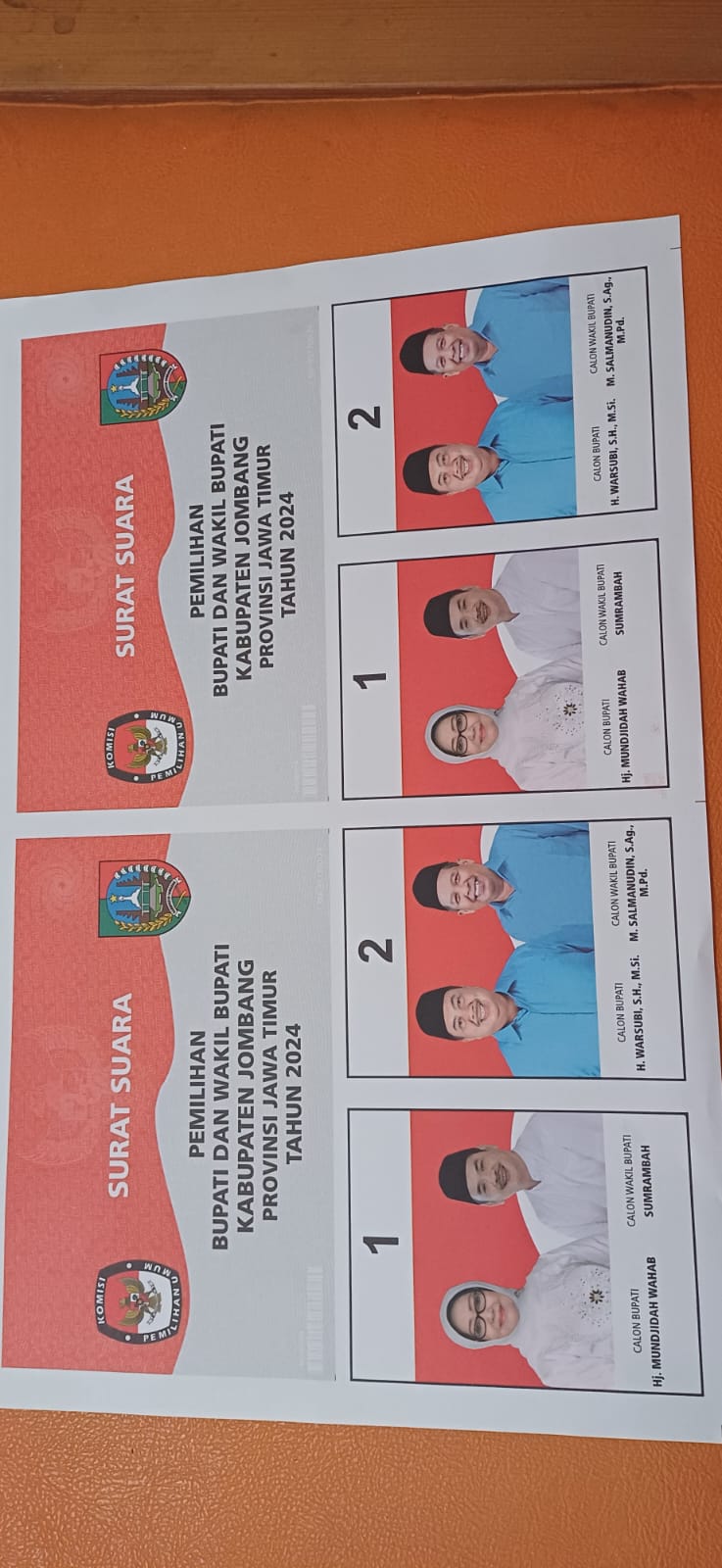 Penampakan surat suara untuk Pilbup Jombang 2024 yang mulai dicetak