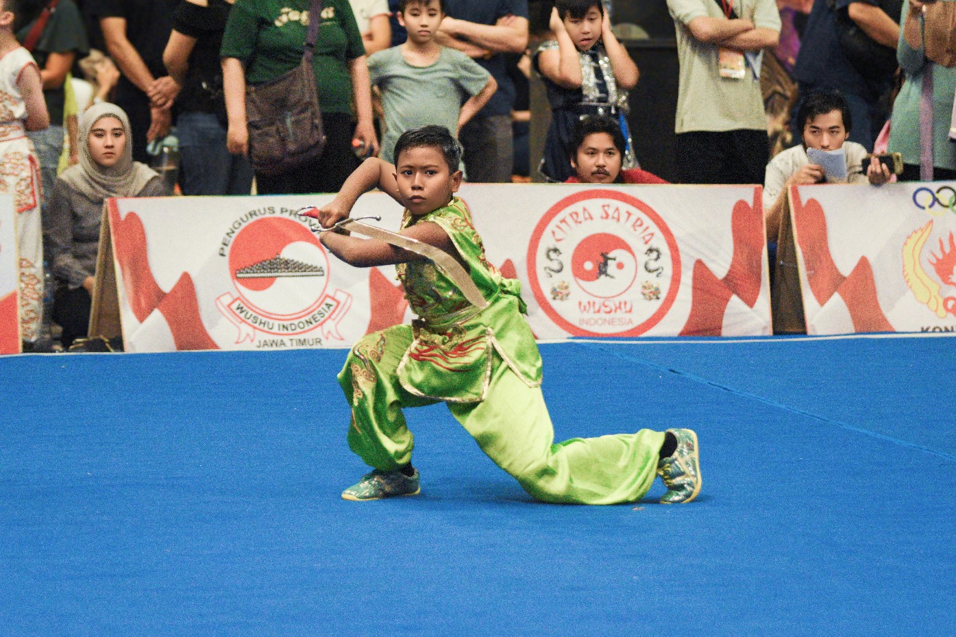 Rafka Ibrahim Nafabian Amir atlet Wushu Jombang yang dicoret sepihak dan batal ikut Kejurprov saat tampil kejuaraan di Surabaya (12/5).