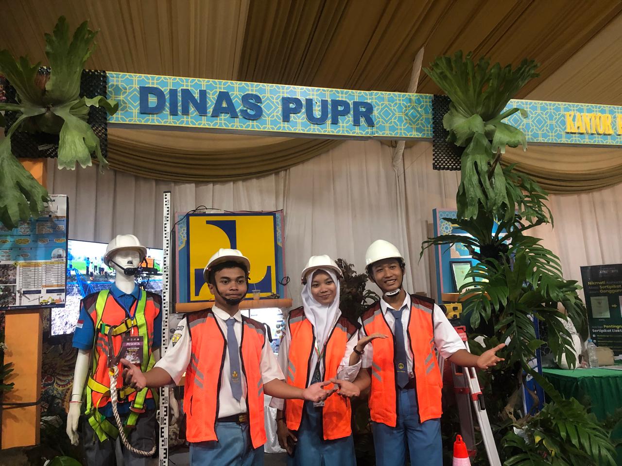Booth Dinas PUPR Jombang ikut meriahkan jombang Fest 2024