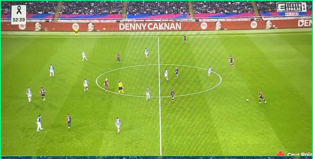 Foto dan nama Denny Caknan muncul di pertandingan Barcelona vs Espanyol