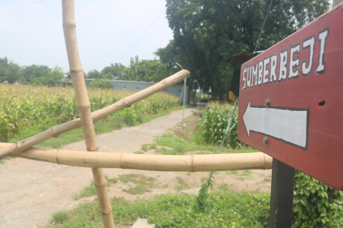 Pintu Masuk Objek Cagar Budaya Nasional Petirtaan Sumberbeji Jombang Diblokade