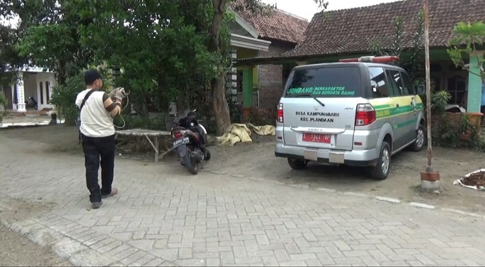 MSD Kampug baru Kecamatan Plandaan yang digadaikan oleh kades