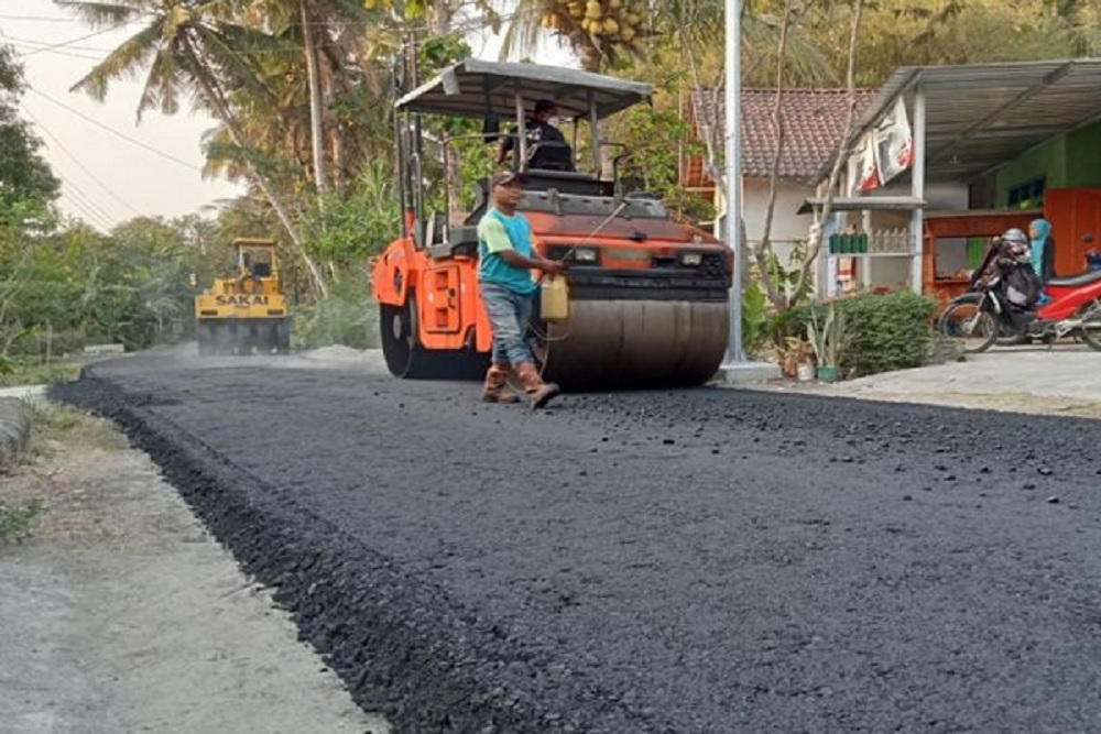 Ilustrasi perbaikan jalan, tahun depan, Pemkab Jombang punya dua ruas perbaikan jalan yang akan didanai DBHCHT