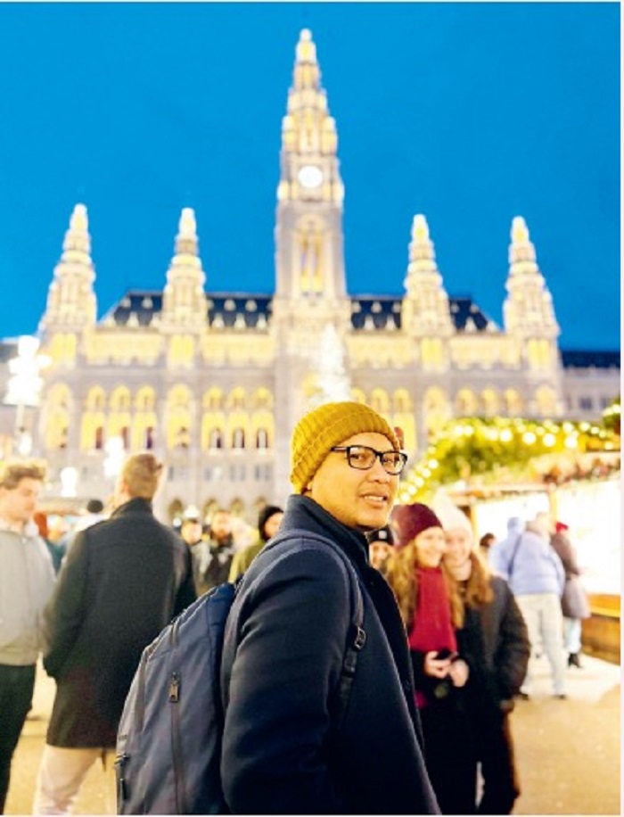 Muhamad Nur Ghoyatul Amin di Vienna City Hall, Desember 2023.