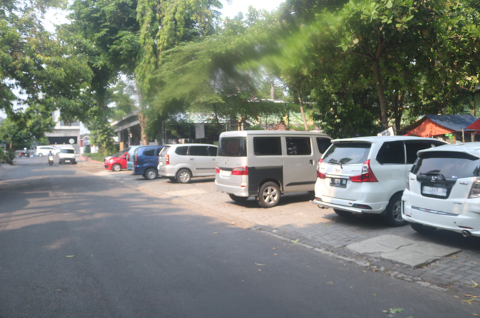 LIAR: Parkir taman Kebonrojo selama ini belum dikelola Pemkab Jombang (26/12).