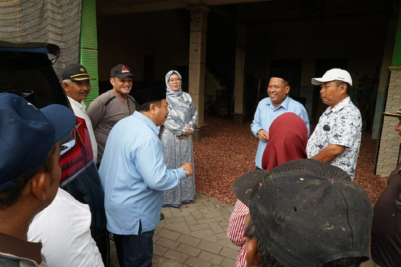 Warsubi saat menyambangi gapoktan di Desa Brangkal, Kecamatan Bandarkedungmulyo beberapa waktu lalu.